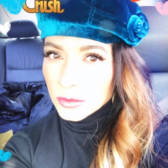 Meet your Posher, Evelyn - Picture 6 of 16